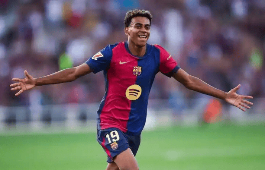 东契奇助攻詹姆斯复刻詹韦世界名画