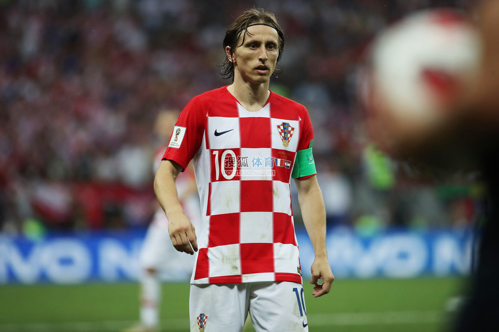 《魔域》×僵小鱼联动：开启温暖冒险之旅