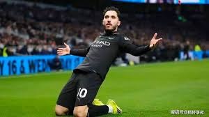 扑克这局你该冷静（保持冷静应对这局扑克）